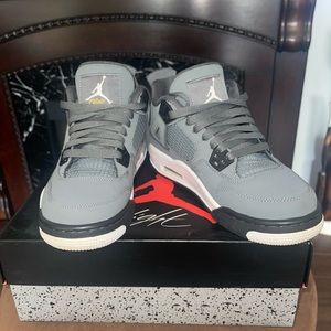 Jordan 4s cool grey